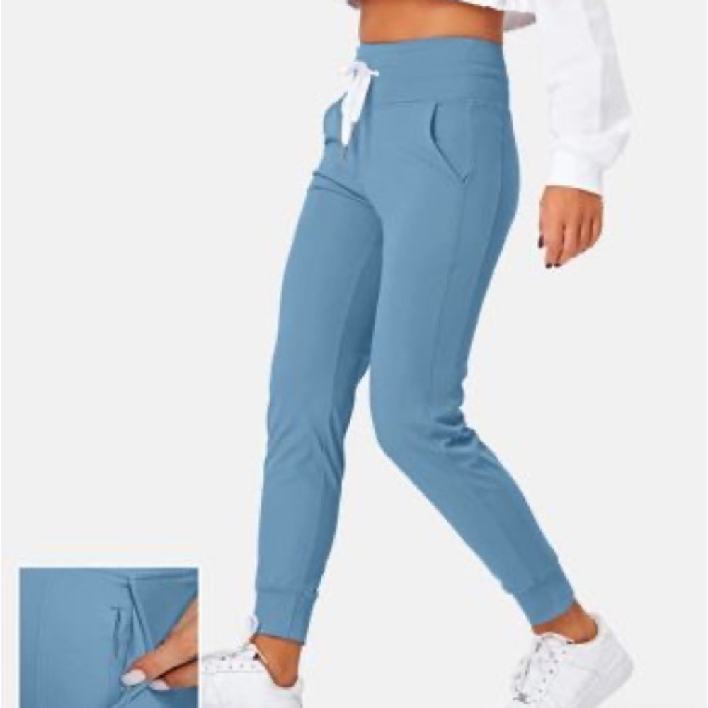 Cloudful® Air High Waisted Drawstring Side Pocket Solid Joggers NWT